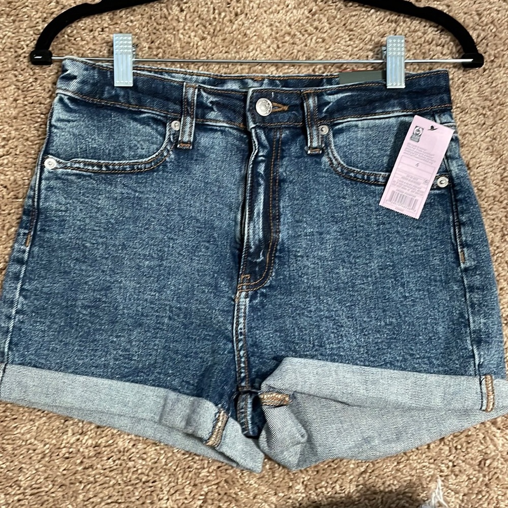 Brand new high waisted jean shorts